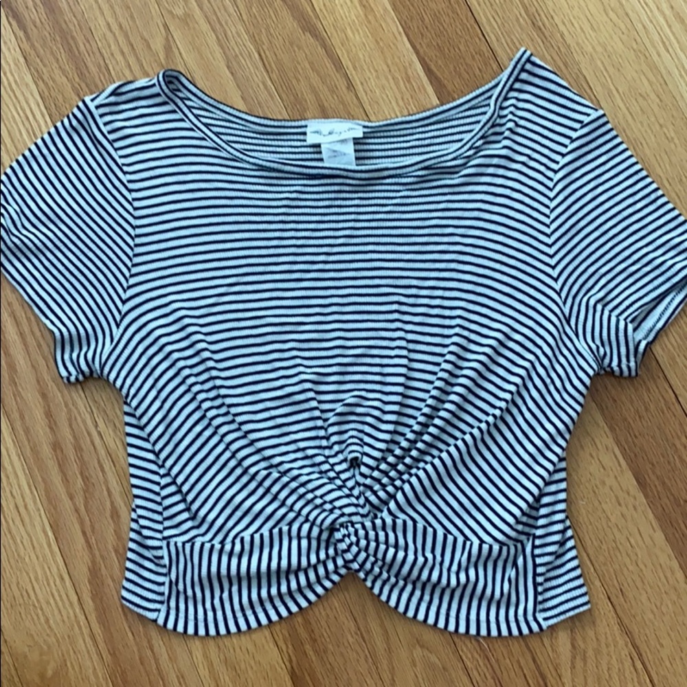 Stripped Knotted Top